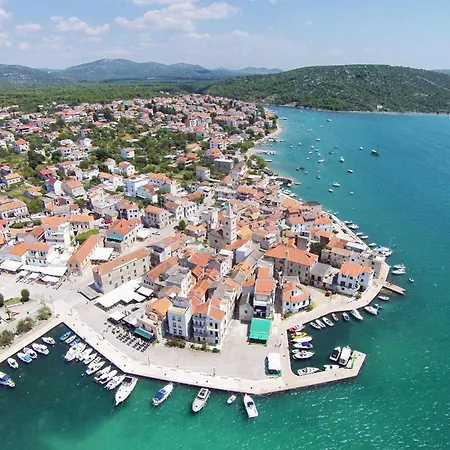 By The Sea Pirovac, Sibenik - 15403 アパート ピロヴァッツ