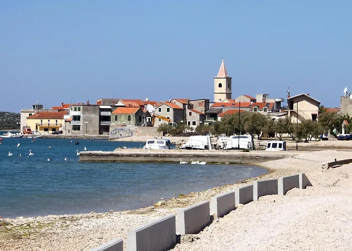 By The Sea Pirovac, Sibenik - 15403 *